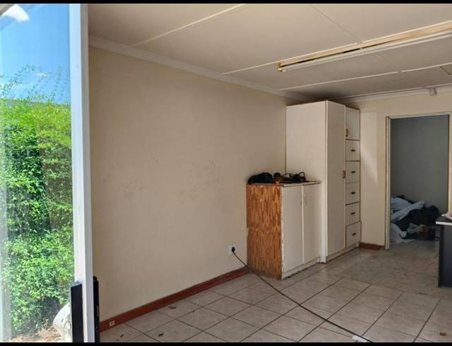 BUSINESS PROPERTY TO RENT IN MTHATHA CENTRAL